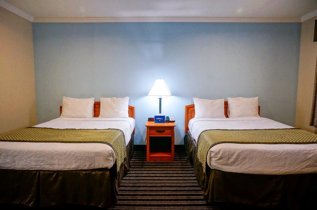 Hotel Parmani Palo Alto  Kültér fotó